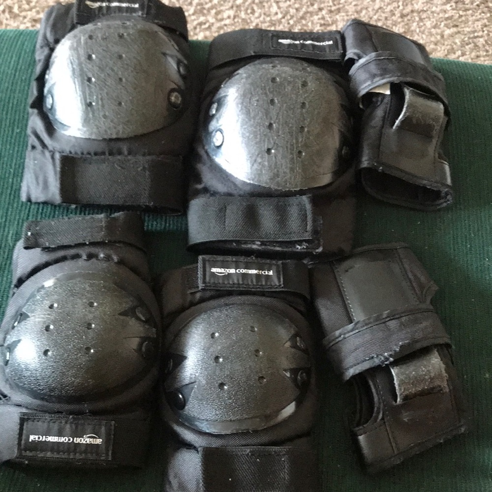 USED 3IN1 Knee Pads sets size Medium
